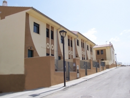 30 Houses in Trujillo